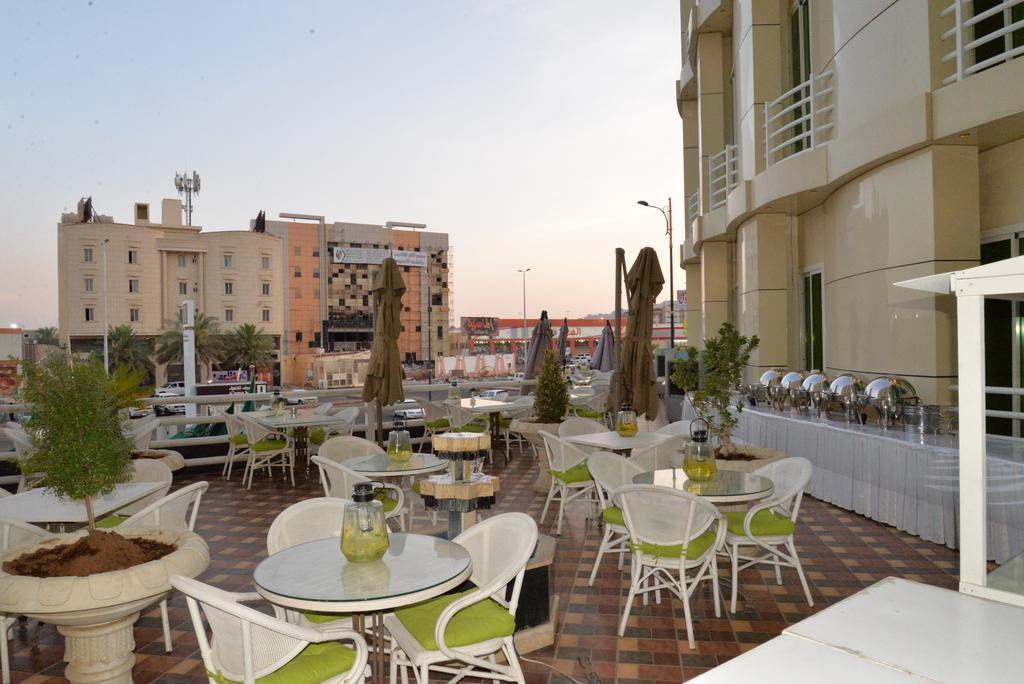 Aronani Hotel Ha'il Buitenkant foto