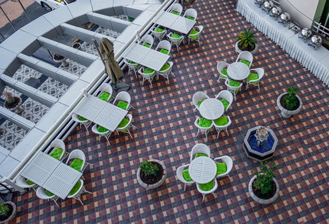 Aronani Hotel Ha'il Buitenkant foto